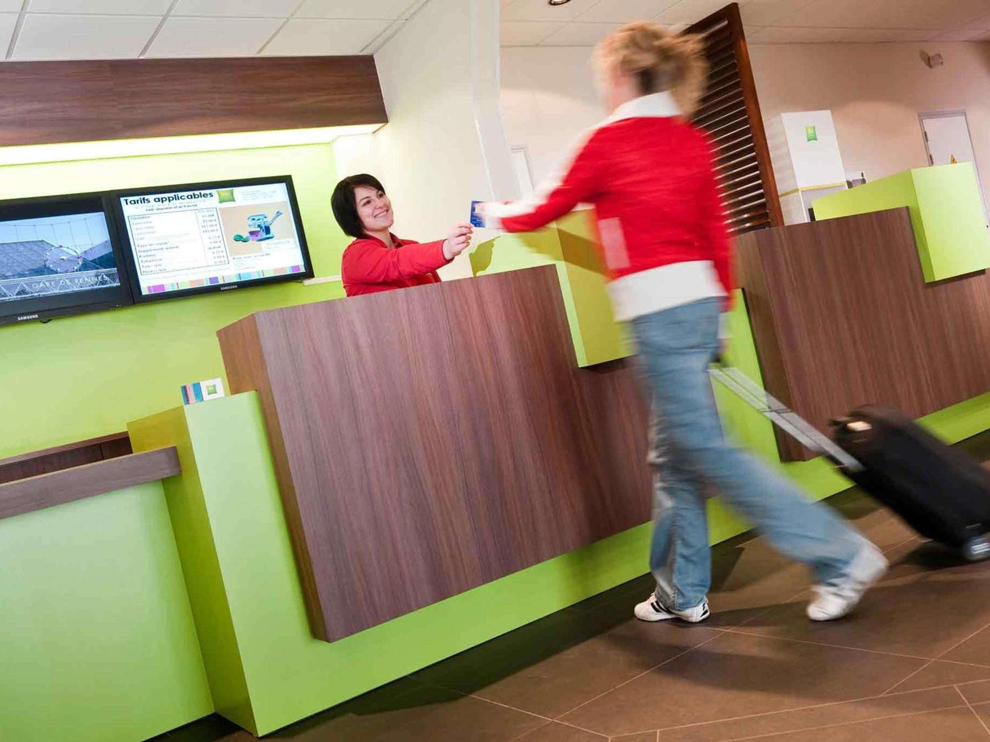 Ibis Styles Saint Dizier Hotel Exterior foto